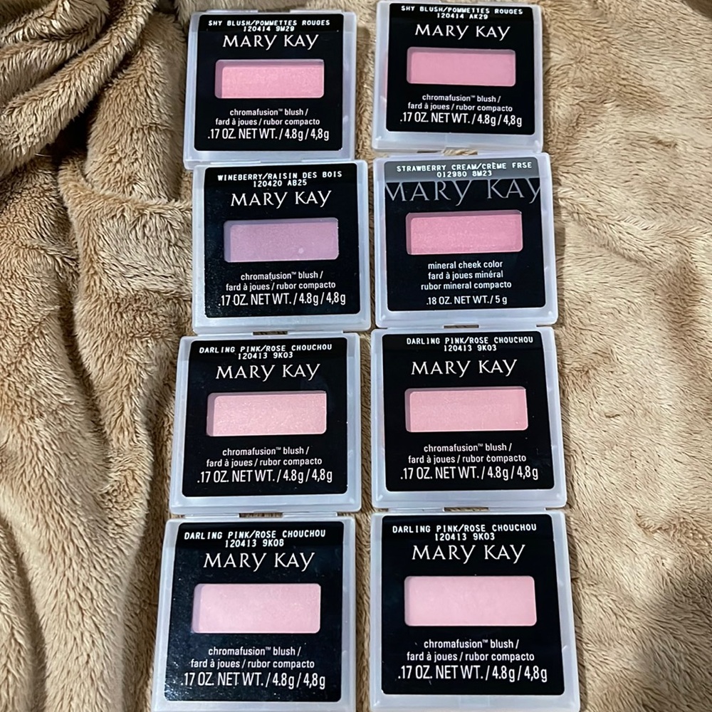 Mary Kay BLUSH Duo Shy Blush/Strawberry